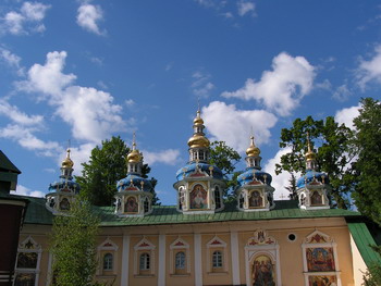 Свято-Успенский Псково-Печерский монастырь