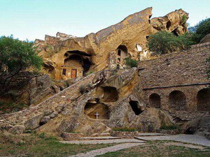 Пещерные монастыри Давид-Гареджи 1