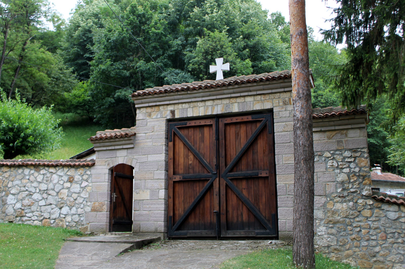 Монастырь Святой Троицы. Овчаро-Кабларское ущелье. Сербия