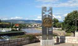 Памятник Константину Великому. Нишская крепость. Сербия
