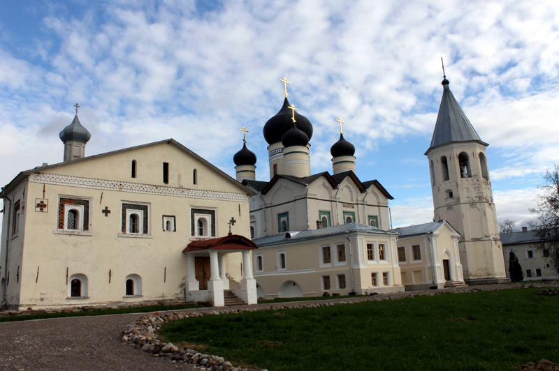 Свято-Троицкий Зеленецкий монастырь
