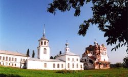 Артемиев Веркольский мужской монастырь