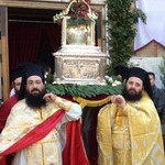 троеручица