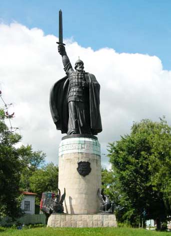Памятник Илье Муромскому